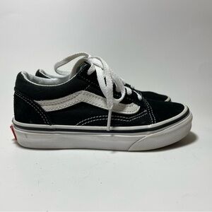 Vans Old Skool Black & White Suede Skate Sneakers Kids Size 12